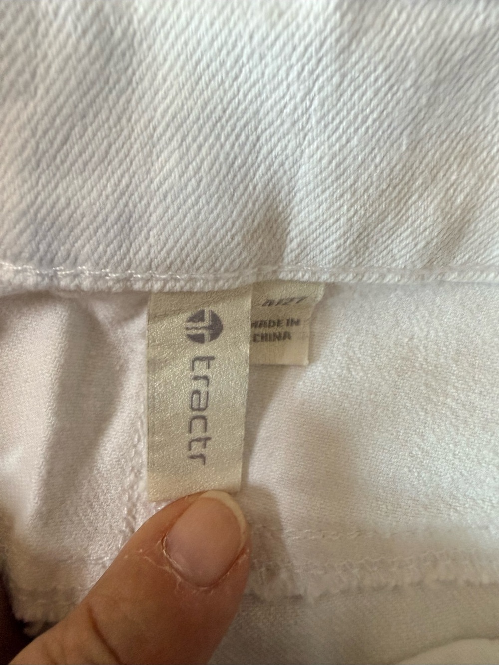 Tractr Men’s Straight White Jeans with Subtle Distress - Picture 5 of 6
